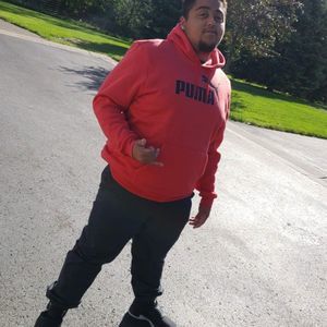 Meet your Posher, Aaron